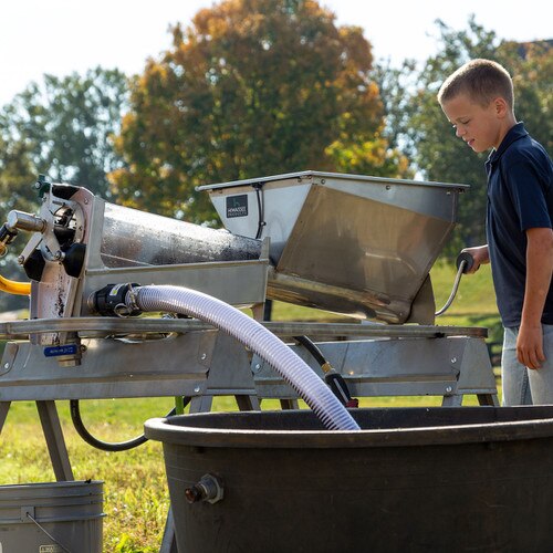 X150 Continuous Flow Compost Extractor | Hiwassee Products